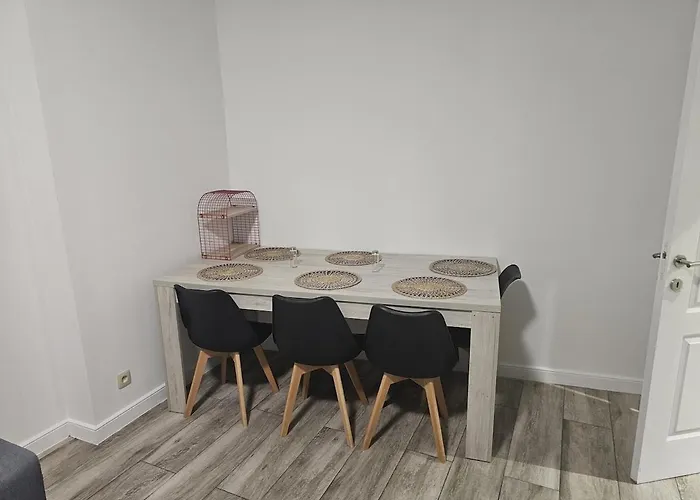 Cosy Appartement Near Europeen Union